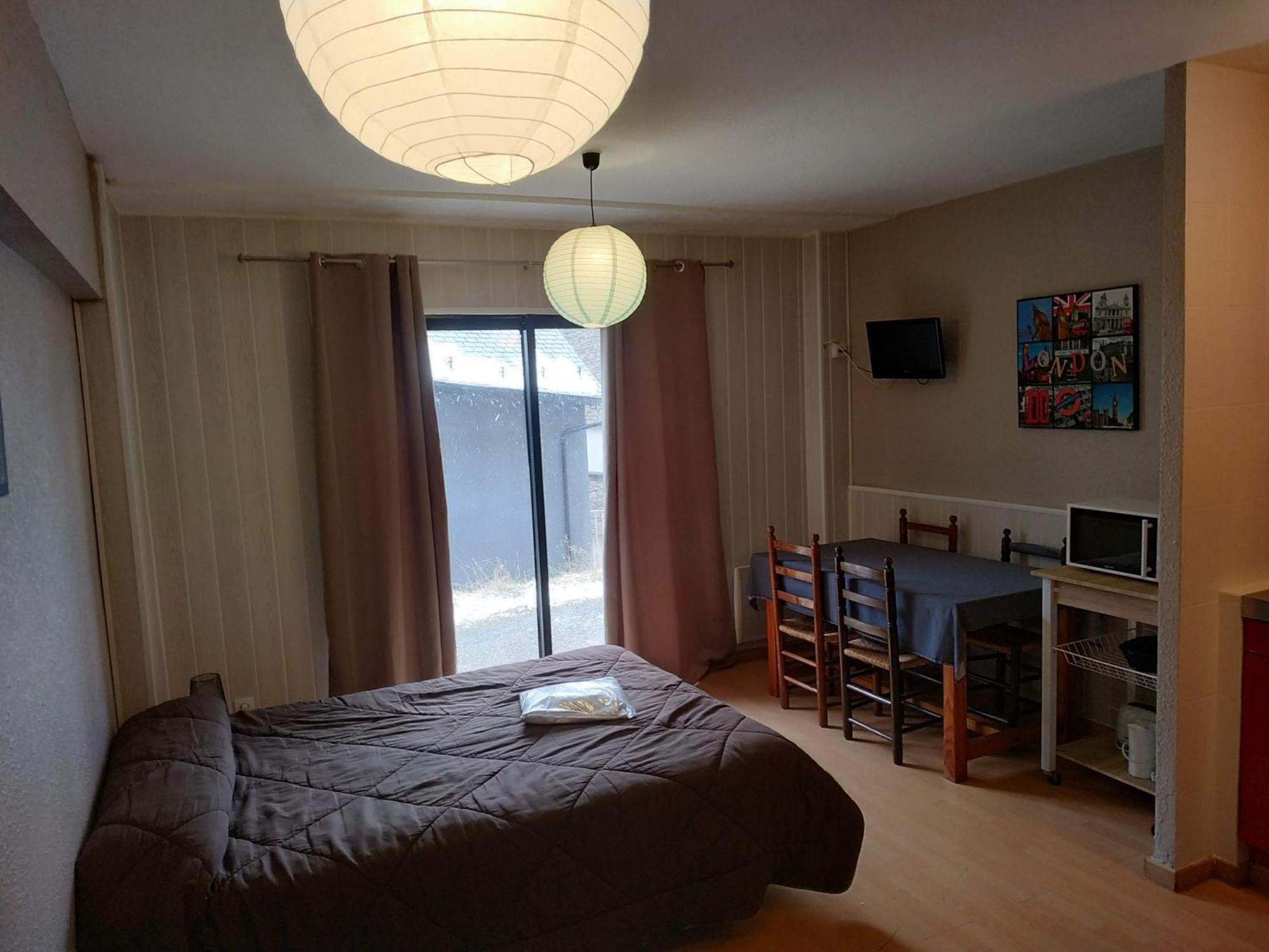 Solaris Pas De La Casa